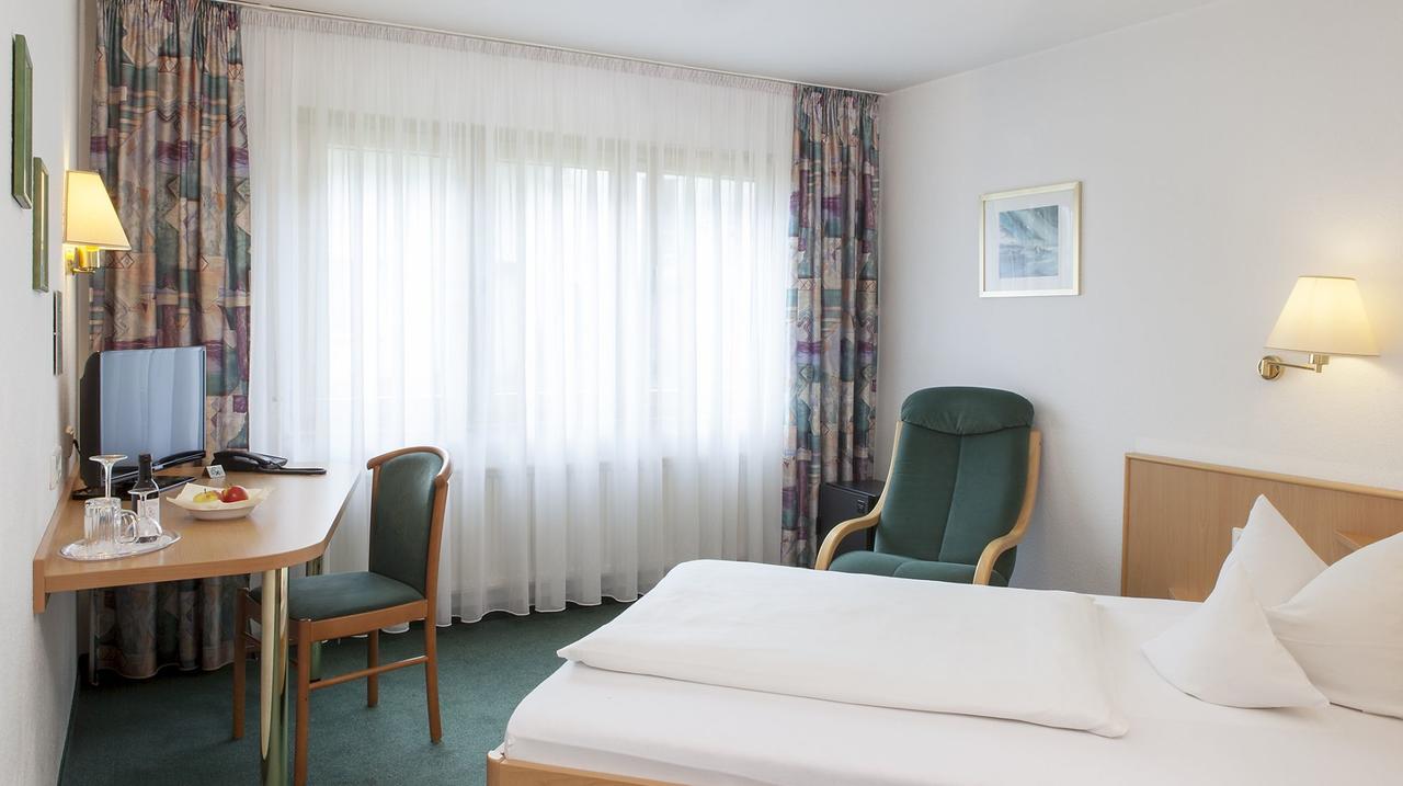 Hotel Lamm Ostfildern Dış mekan fotoğraf