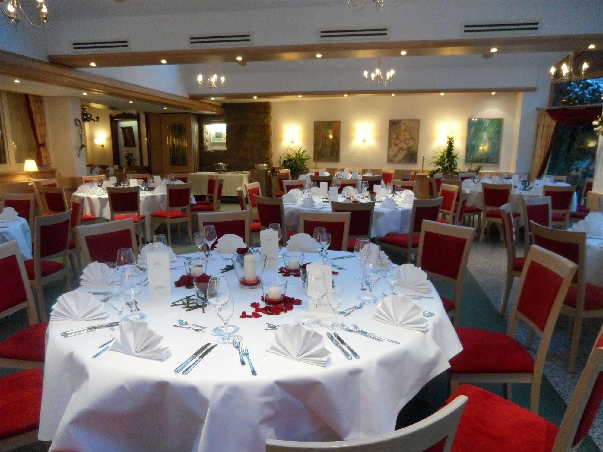 Hotel Lamm Ostfildern Dış mekan fotoğraf