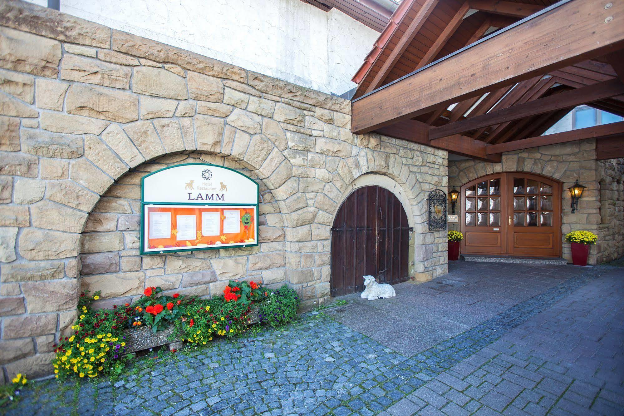 Hotel Lamm Ostfildern Dış mekan fotoğraf