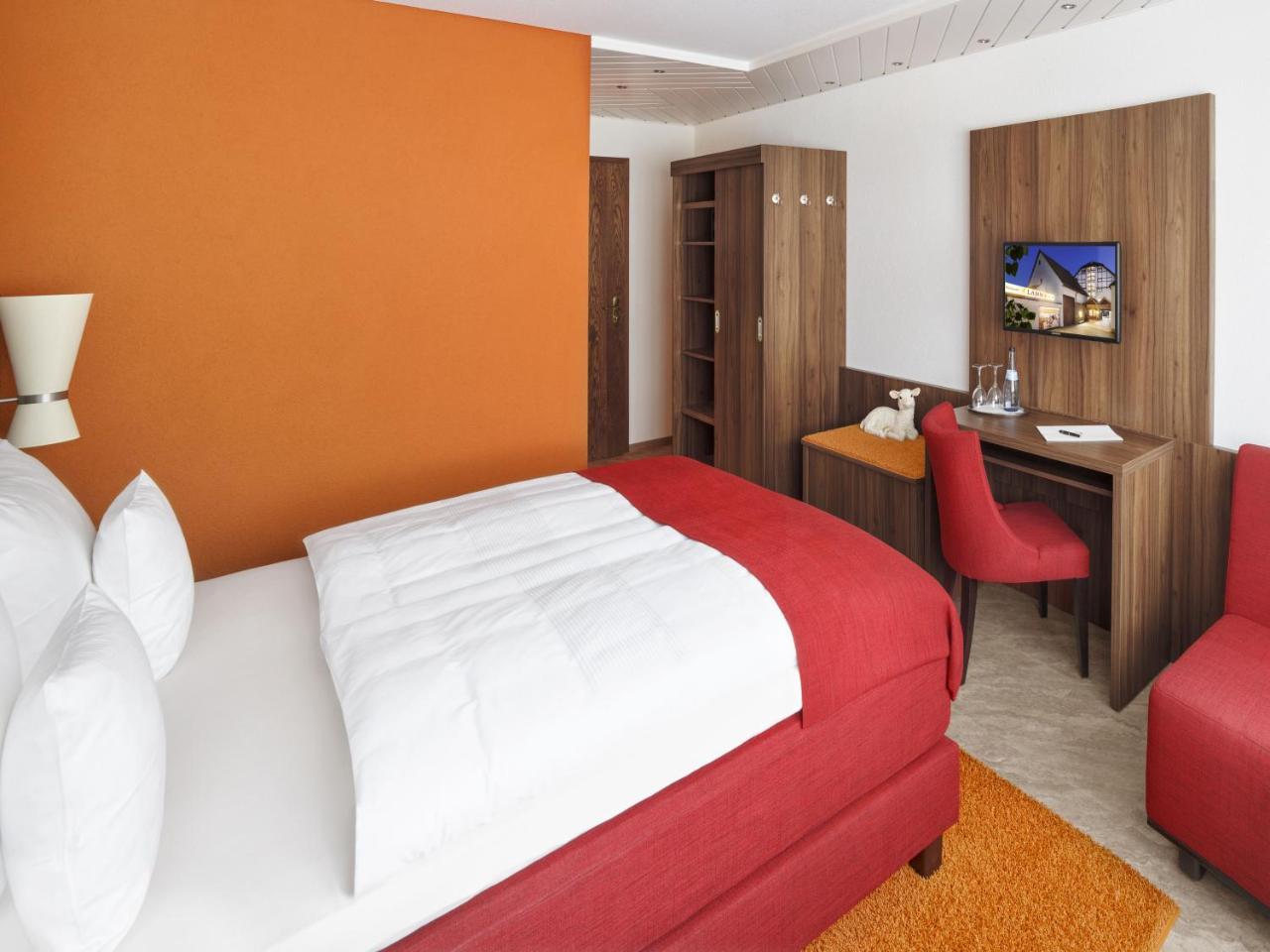 Hotel Lamm Ostfildern Dış mekan fotoğraf